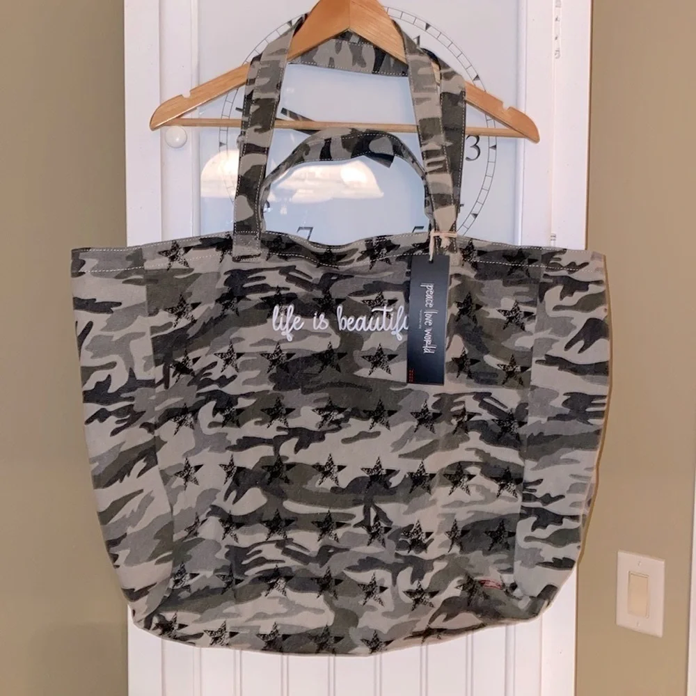 NWT peace love world Oversized Camo Stars Tote Bag